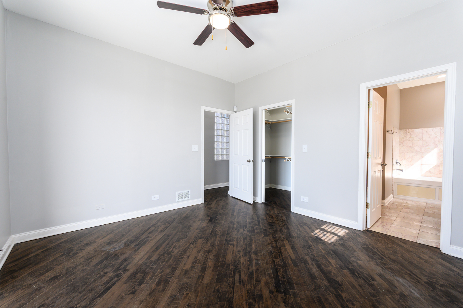 260 North California Avenue Chicago IL 60612