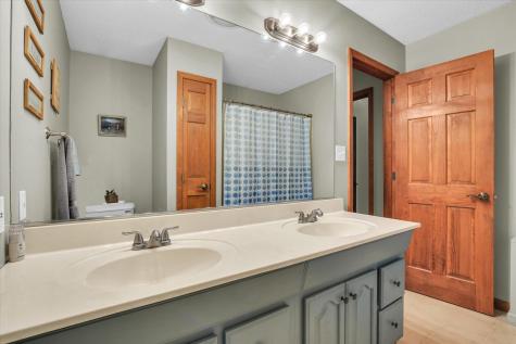701 Kimela Drive Mahomet IL 61853
