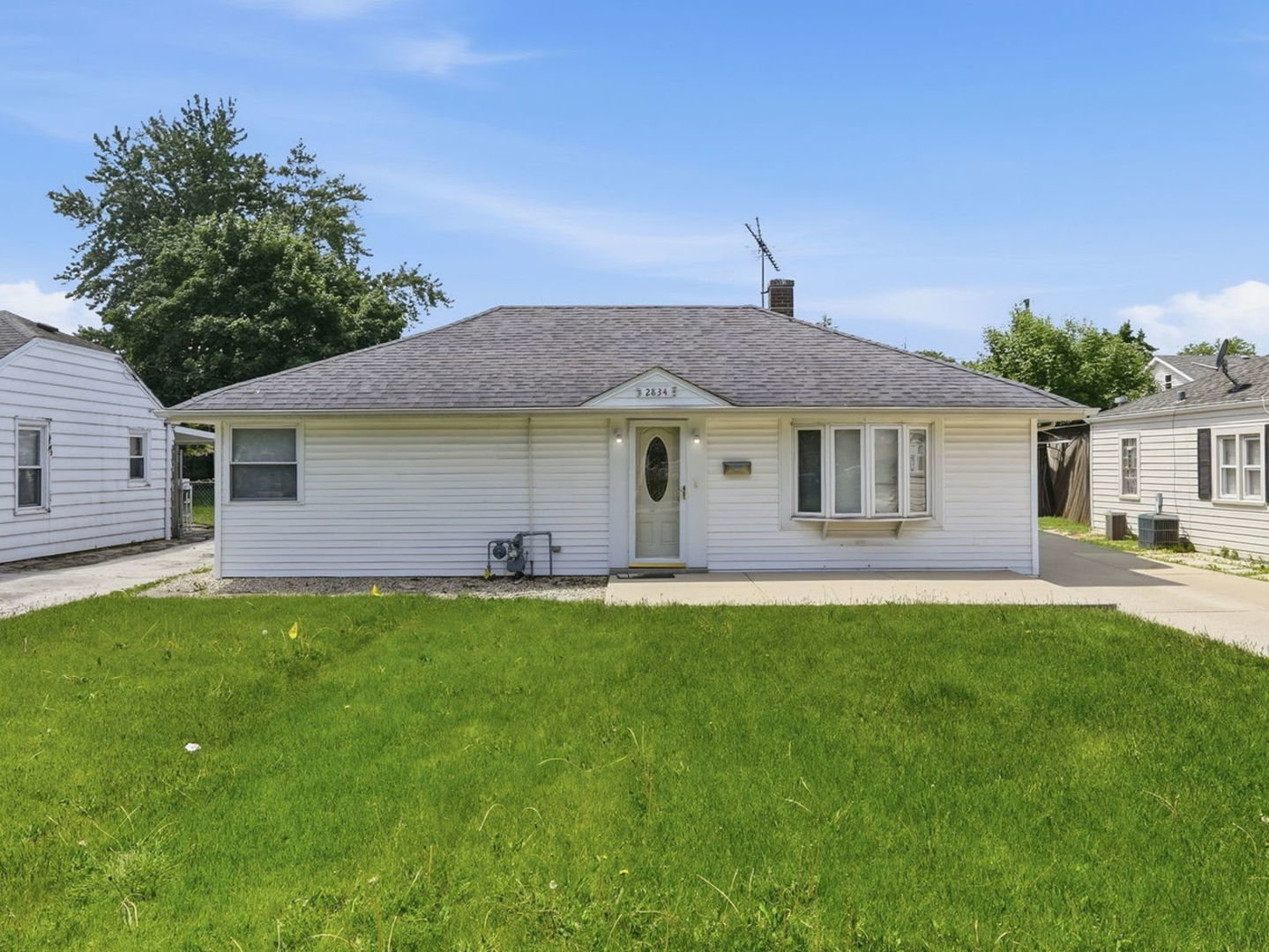 2834 Maple Street Franklin Park IL 60131