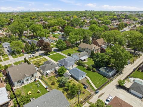 2834 Maple Street Franklin Park IL 60131