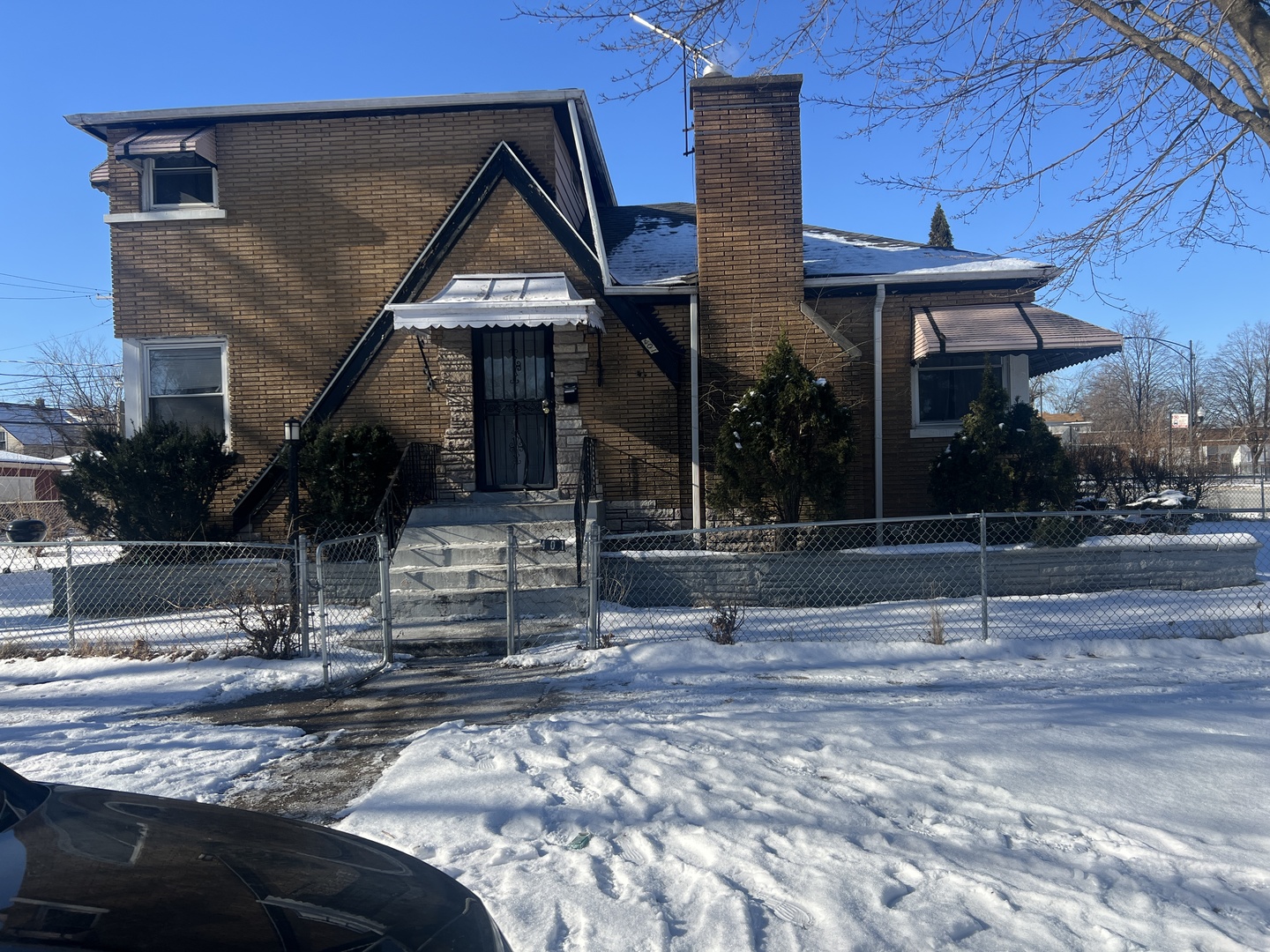 401 West 115th Street Chicago IL 60628