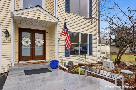 3704 West Lake Shore Drive Wonder Lake IL 60097