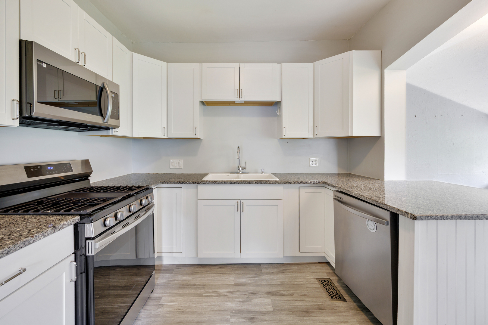 339 North Main Street Lombard IL 60148