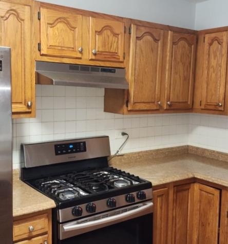 1366 Price Avenue Calumet City IL 60409
