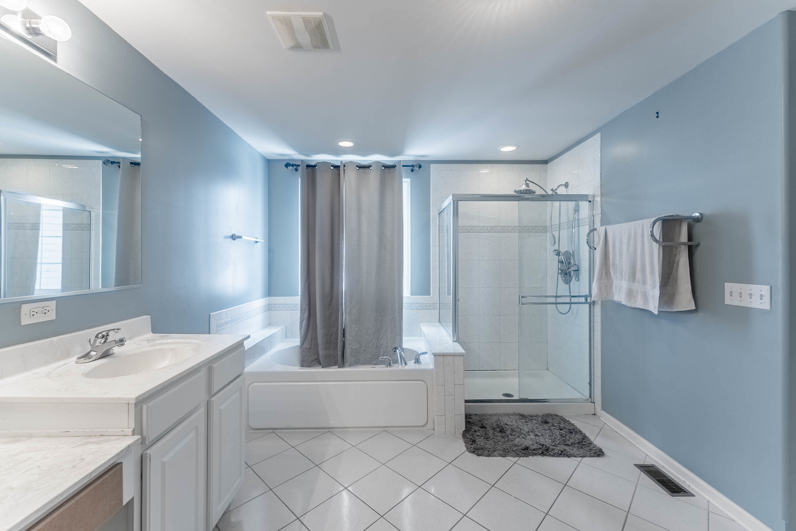 271 Stonegate Road Bolingbrook IL 60440