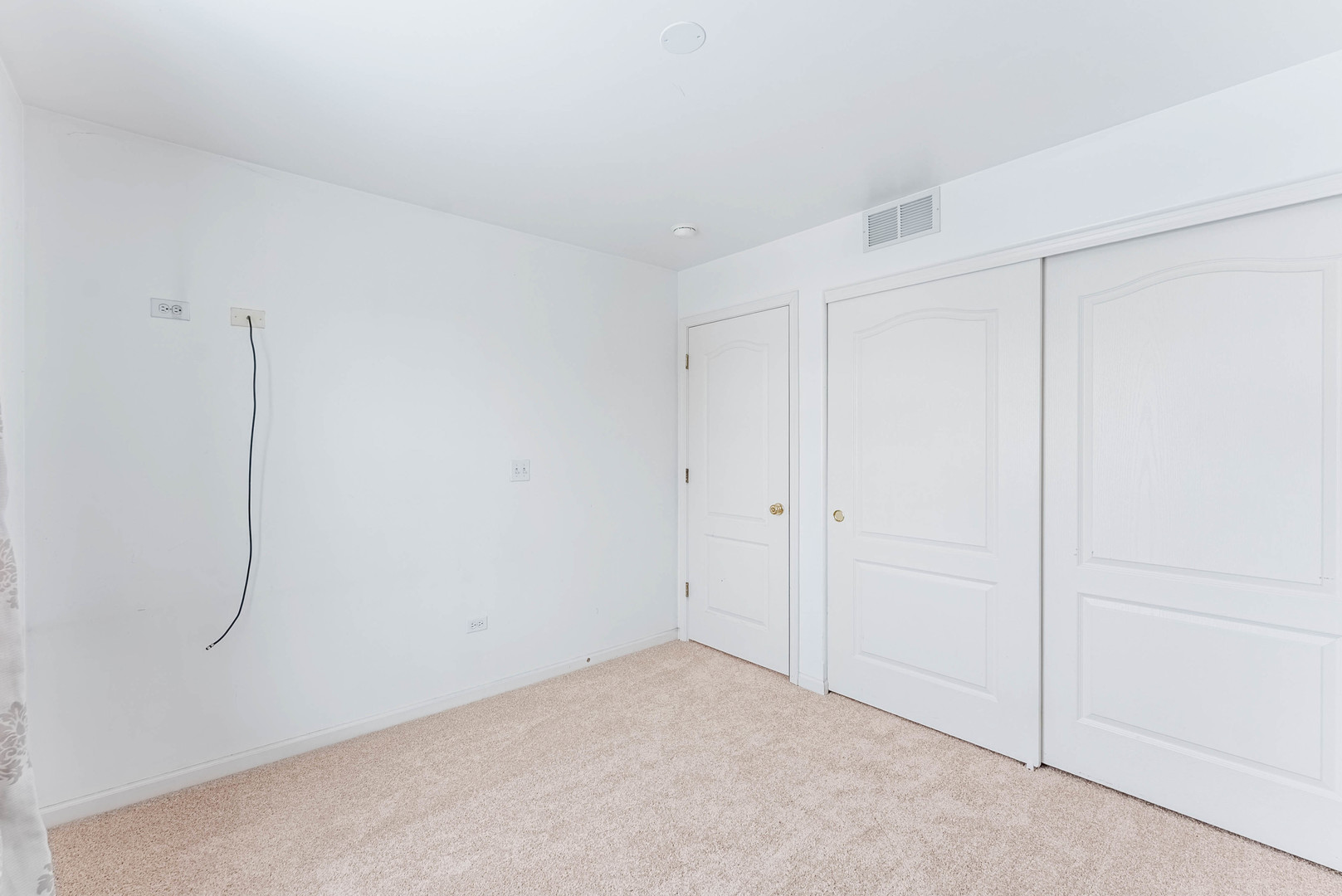 271 Stonegate Road Bolingbrook IL 60440