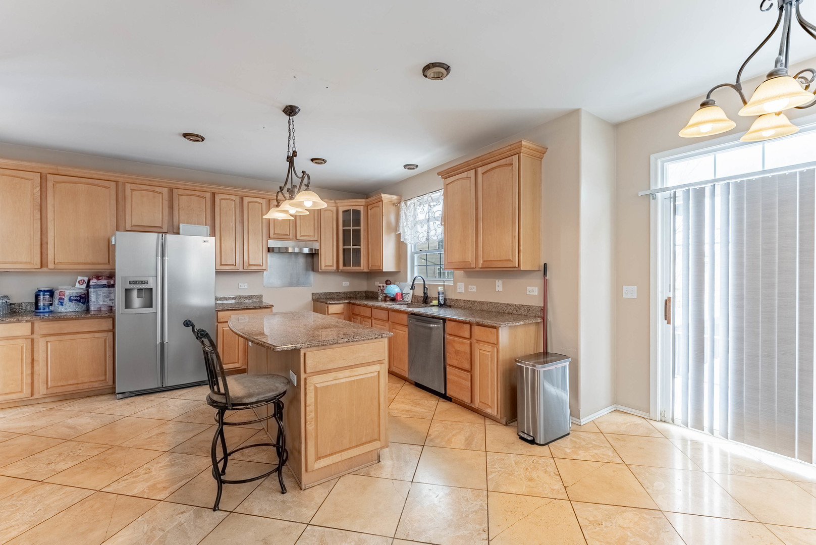 271 Stonegate Road Bolingbrook IL 60440