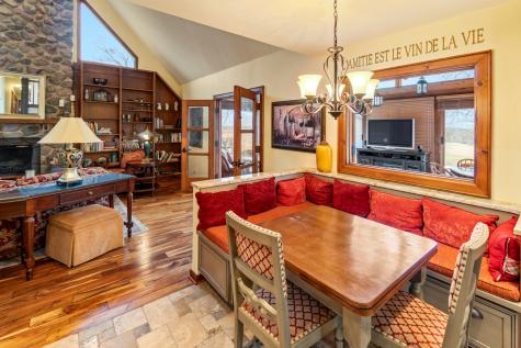 25840 North Graclyn Court Barrington IL 60010