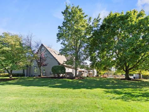 25840 North Graclyn Court Barrington IL 60010