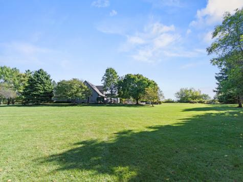 25840 North Graclyn Court Barrington IL 60010