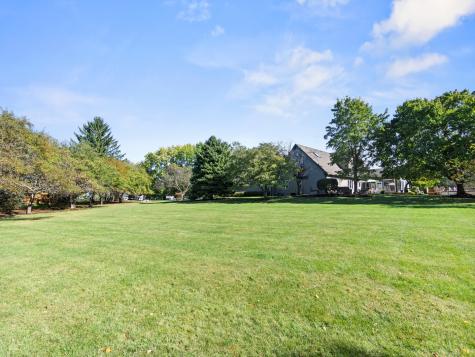 25840 North Graclyn Court Barrington IL 60010