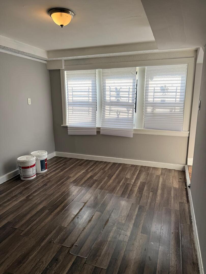 8127 South Coles Avenue Chicago IL 60617