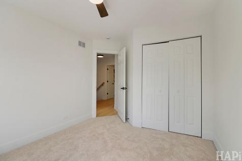 1420 Madison Drive Buffalo Grove IL 60089