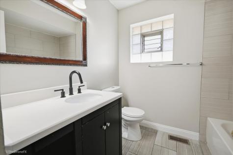 18003 Greenview Terrace Country Club Hills IL 60478