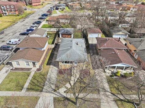 18003 Greenview Terrace Country Club Hills IL 60478