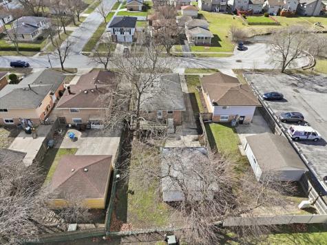 18003 Greenview Terrace Country Club Hills IL 60478