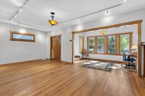 1159 South East Avenue Oak Park IL 60304