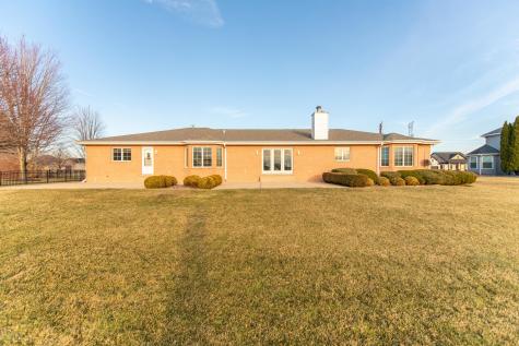 18816 South Chestnut Drive Shorewood IL 60404