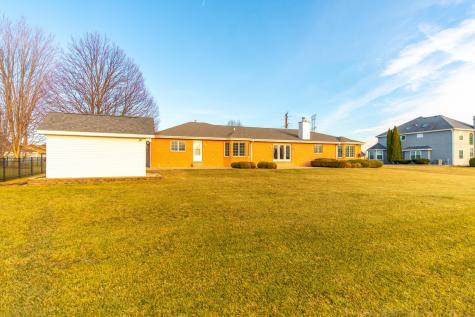 18816 South Chestnut Drive Shorewood IL 60404