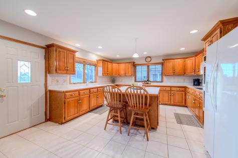 18816 South Chestnut Drive Shorewood IL 60404