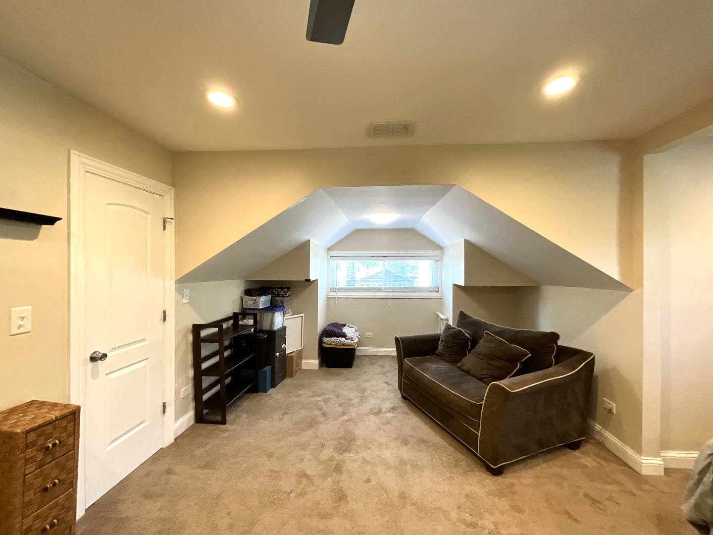 1708 East 84th Place Chicago IL 60617