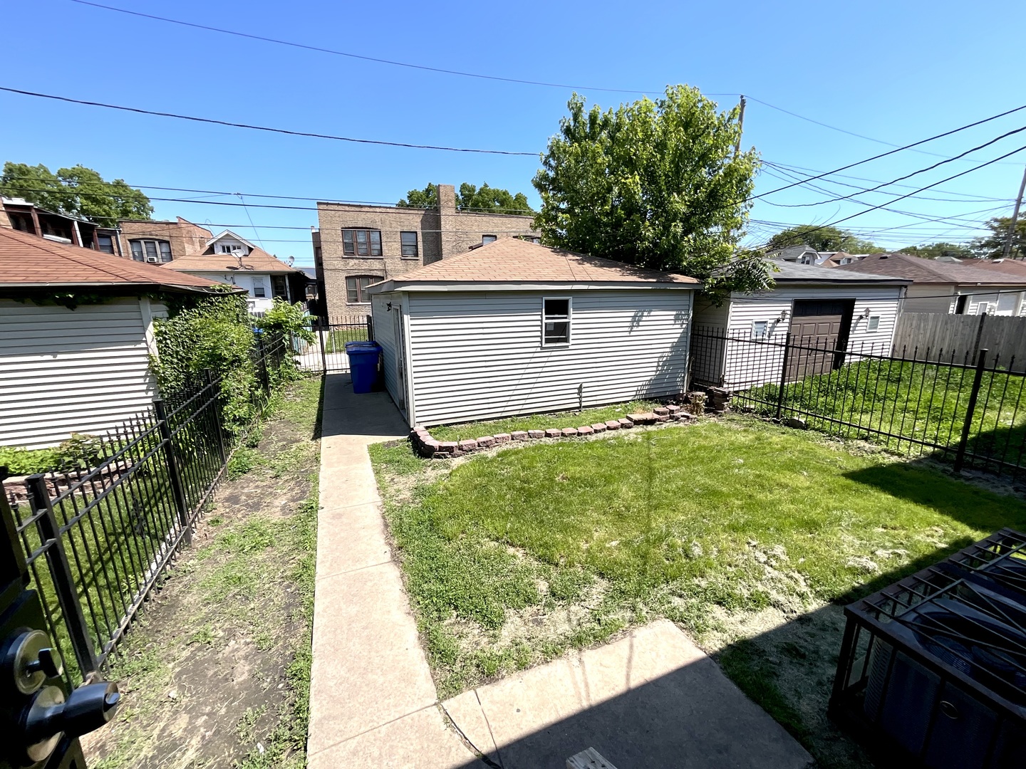 1708 East 84th Place Chicago IL 60617