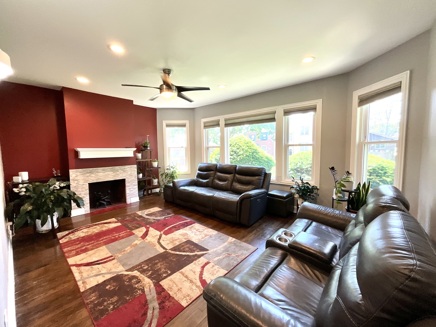 1708 East 84th Place Chicago IL 60617