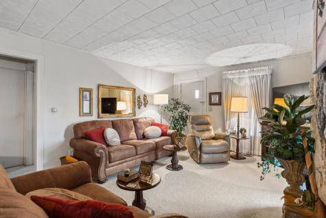4520 North 600 East Road Sidell IL 61876