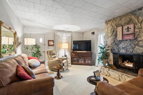 4520 North 600 East Road Sidell IL 61876