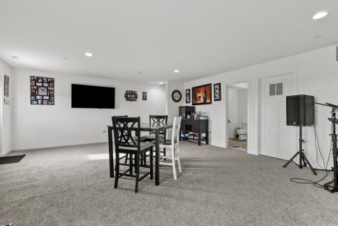 1016 Gillespie Lane Yorkville IL 60560