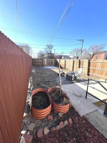 713 East Bowen Avenue Chicago IL 60653