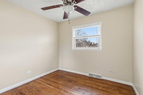15637 Avalon Avenue South Holland IL 60473