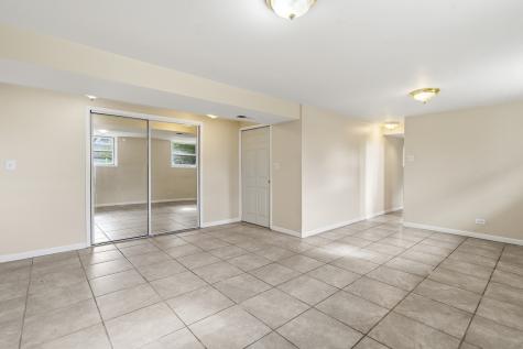 15637 Avalon Avenue South Holland IL 60473
