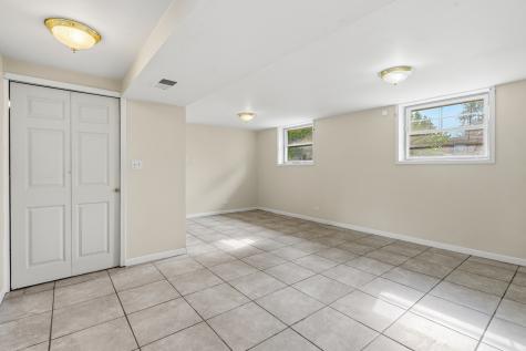 15637 Avalon Avenue South Holland IL 60473