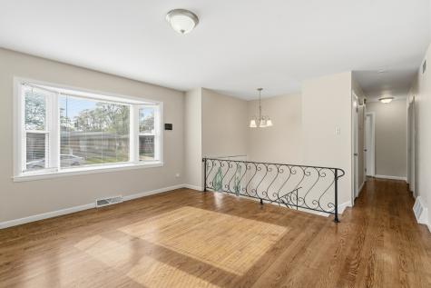 15637 Avalon Avenue South Holland IL 60473