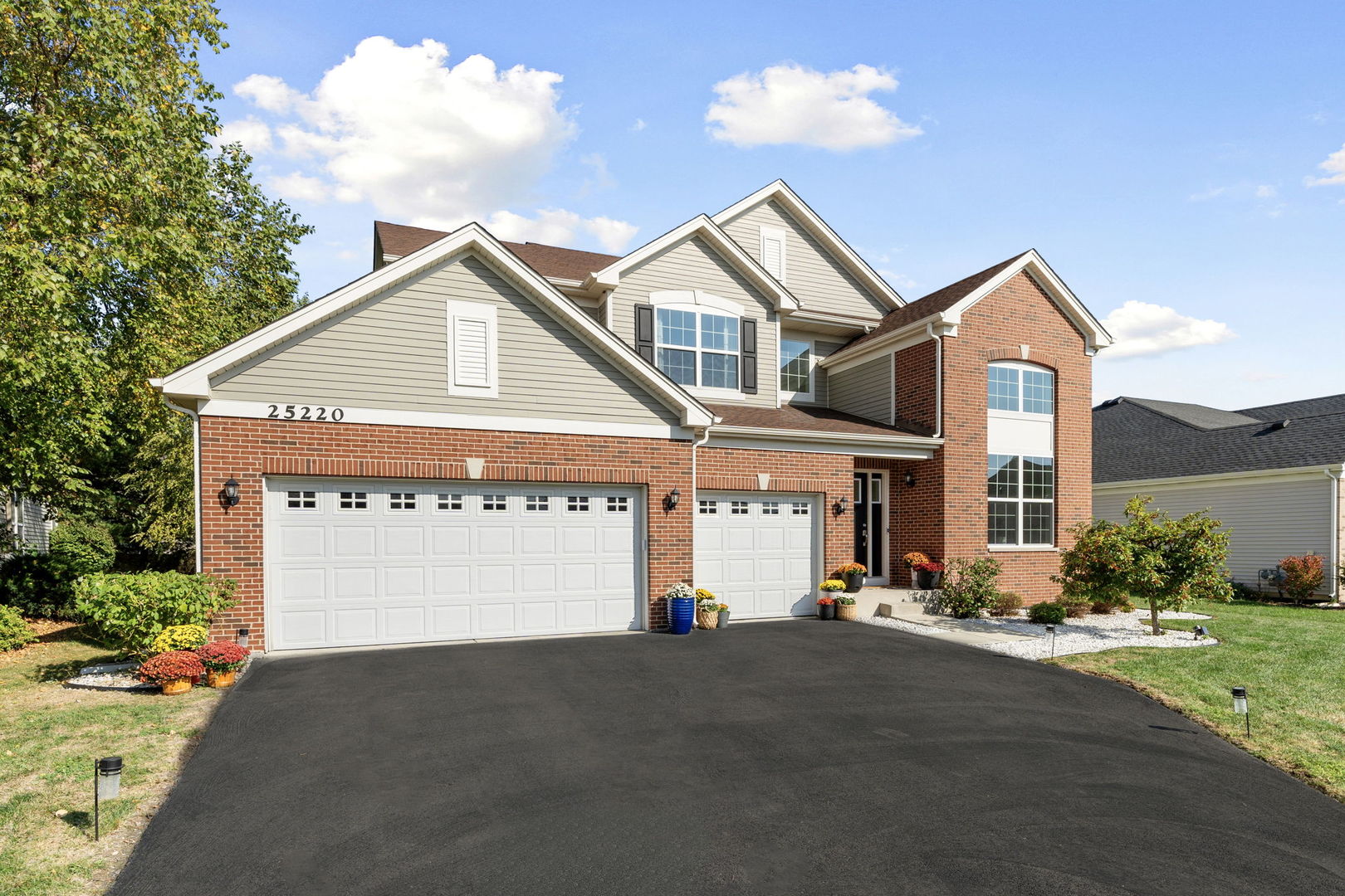 25220 West Zoumar Drive Plainfield IL 60586