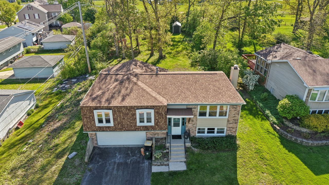 7901 Iroquois Court Woodridge IL 60517