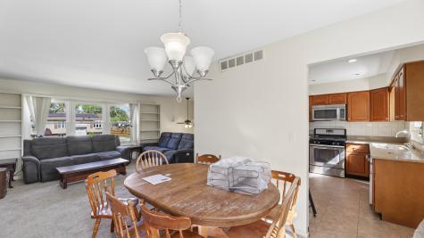 7901 Iroquois Court Woodridge IL 60517