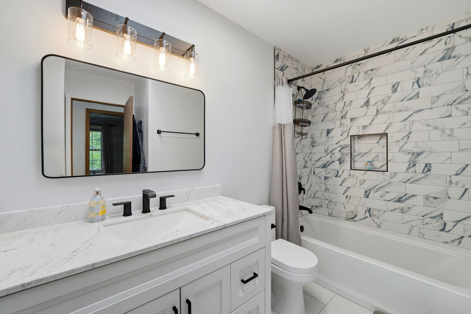 3128 Portland Court Aurora IL 60504