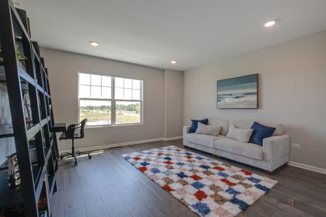 327 Didier Court Buffalo Grove IL 60089