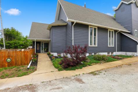185 South Ames Street Cabery IL 60919