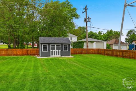 185 South Ames Street Cabery IL 60919