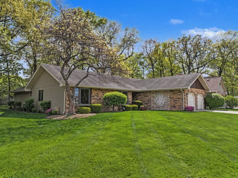 384 East Montrose Avenue Wood Dale IL 60191