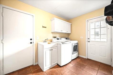 467 Taubert Avenue Batavia IL 60510