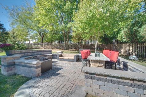 467 Taubert Avenue Batavia IL 60510