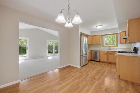 1640 Edinburgh Court Aurora IL 60504