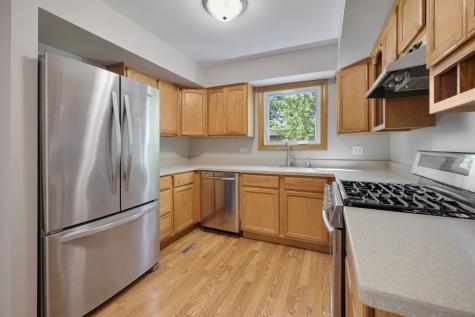 1640 Edinburgh Court Aurora IL 60504