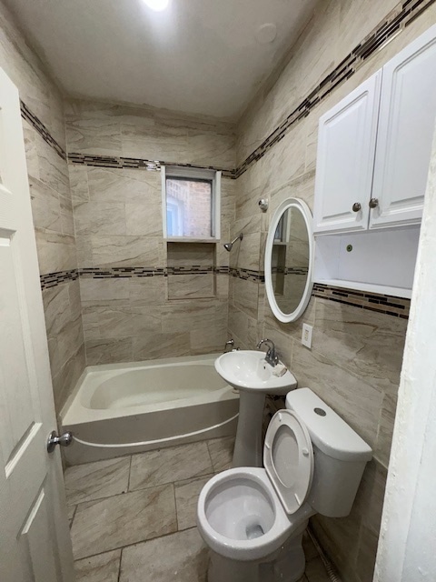 5607 South Laflin Avenue Chicago IL 60636