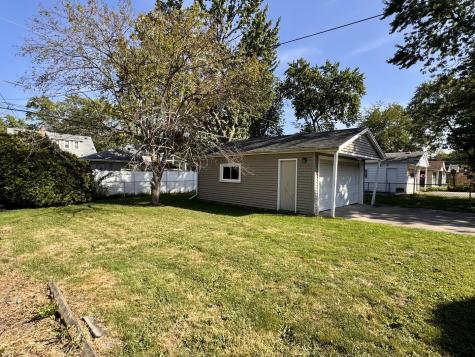17825 Oakley Avenue Lansing IL 60438