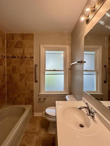 17825 Oakley Avenue Lansing IL 60438